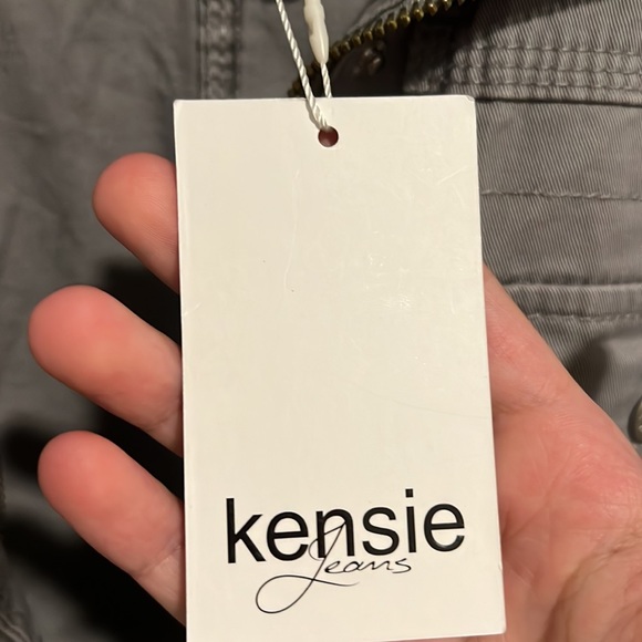 SIZE - MEDIUM COAT GREY - Picture 11 of 12